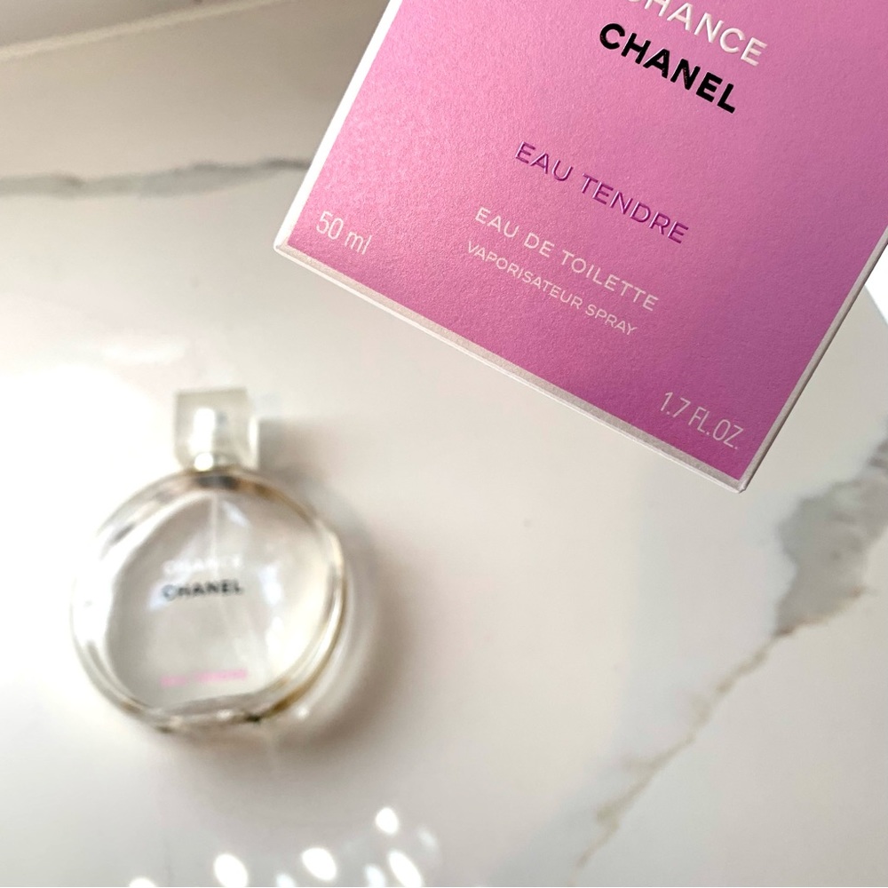 Chanel empty chance eau tendre perfume, bottle, and box - Picture 9 of 10